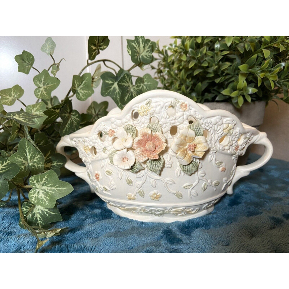 Vtg Matte Ivory Colored Vase Flower/Floral Pink Embossed Flowers/Double Handles